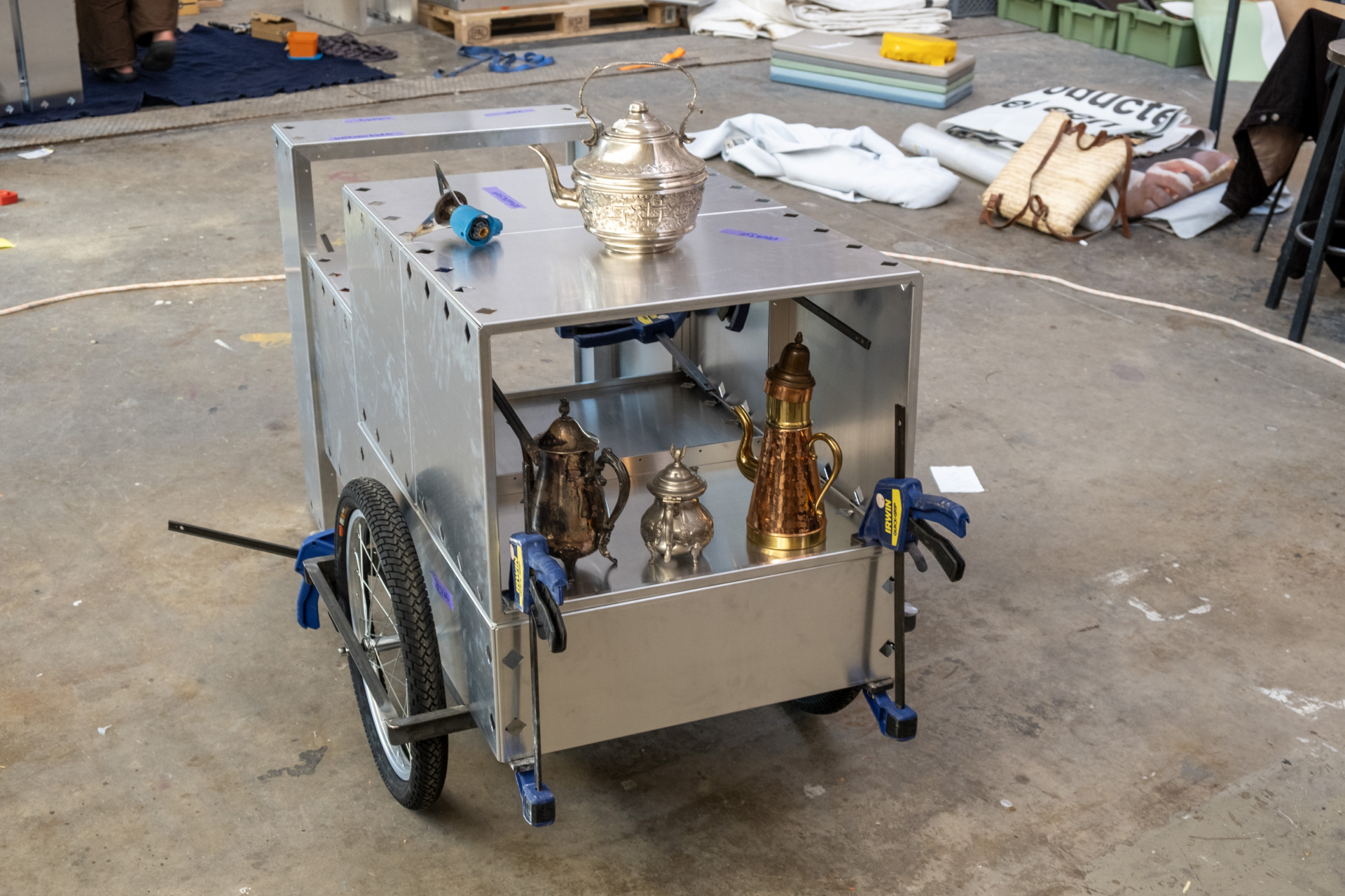 H.O.W. – H.O.T. – Verffabriek