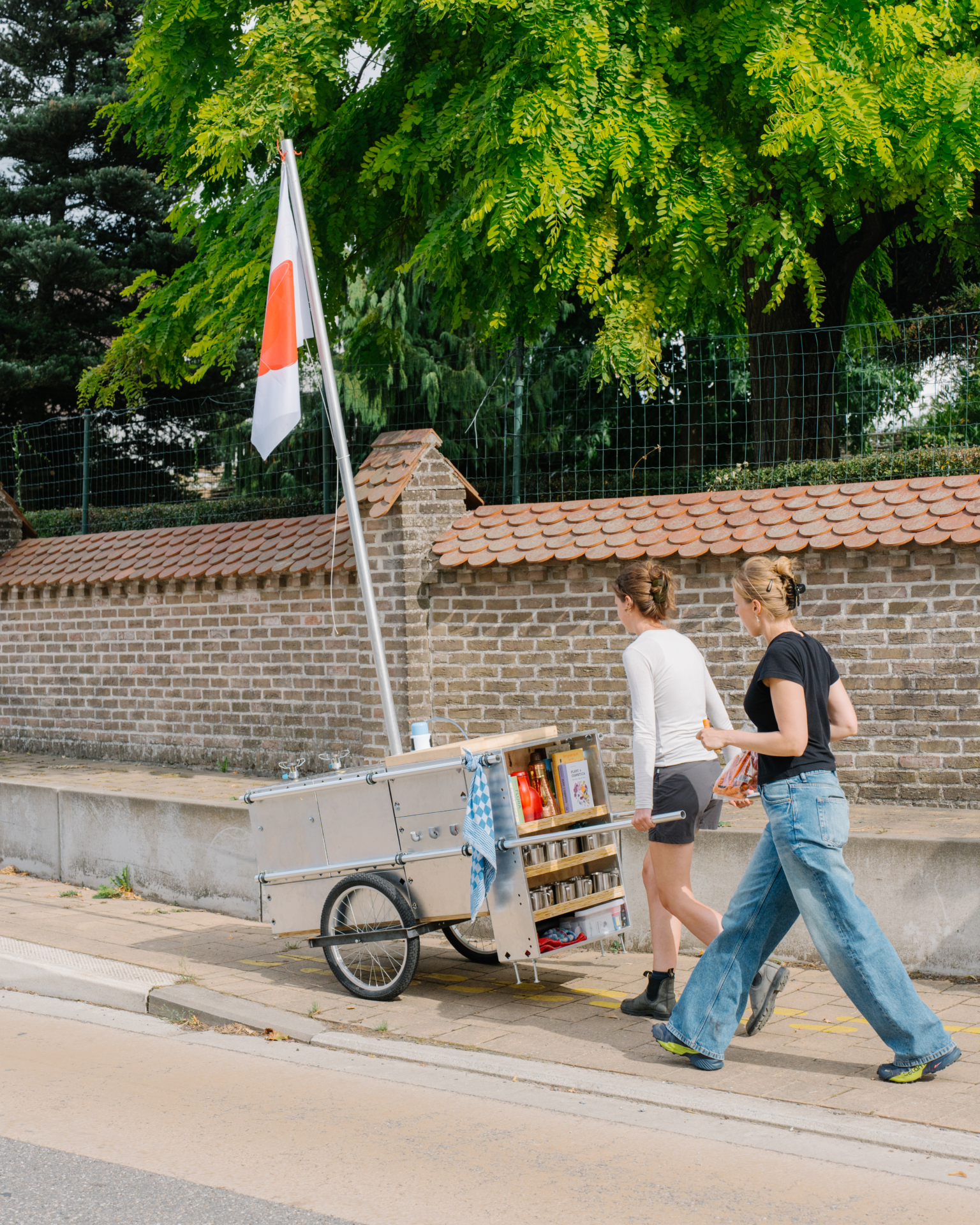 H.O.W. – H.O.T. – Kunst & Zwalm