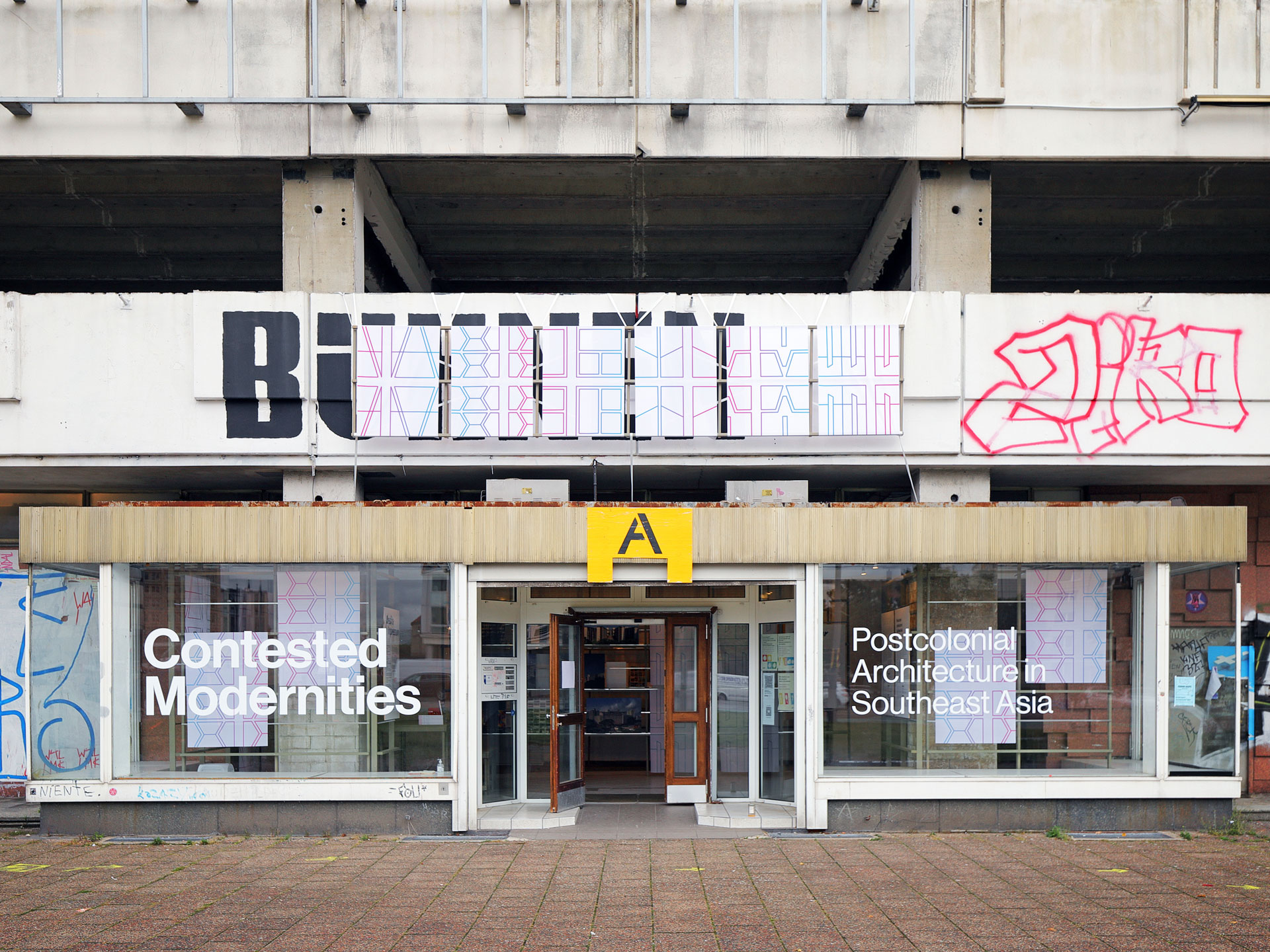 Contested Modernities