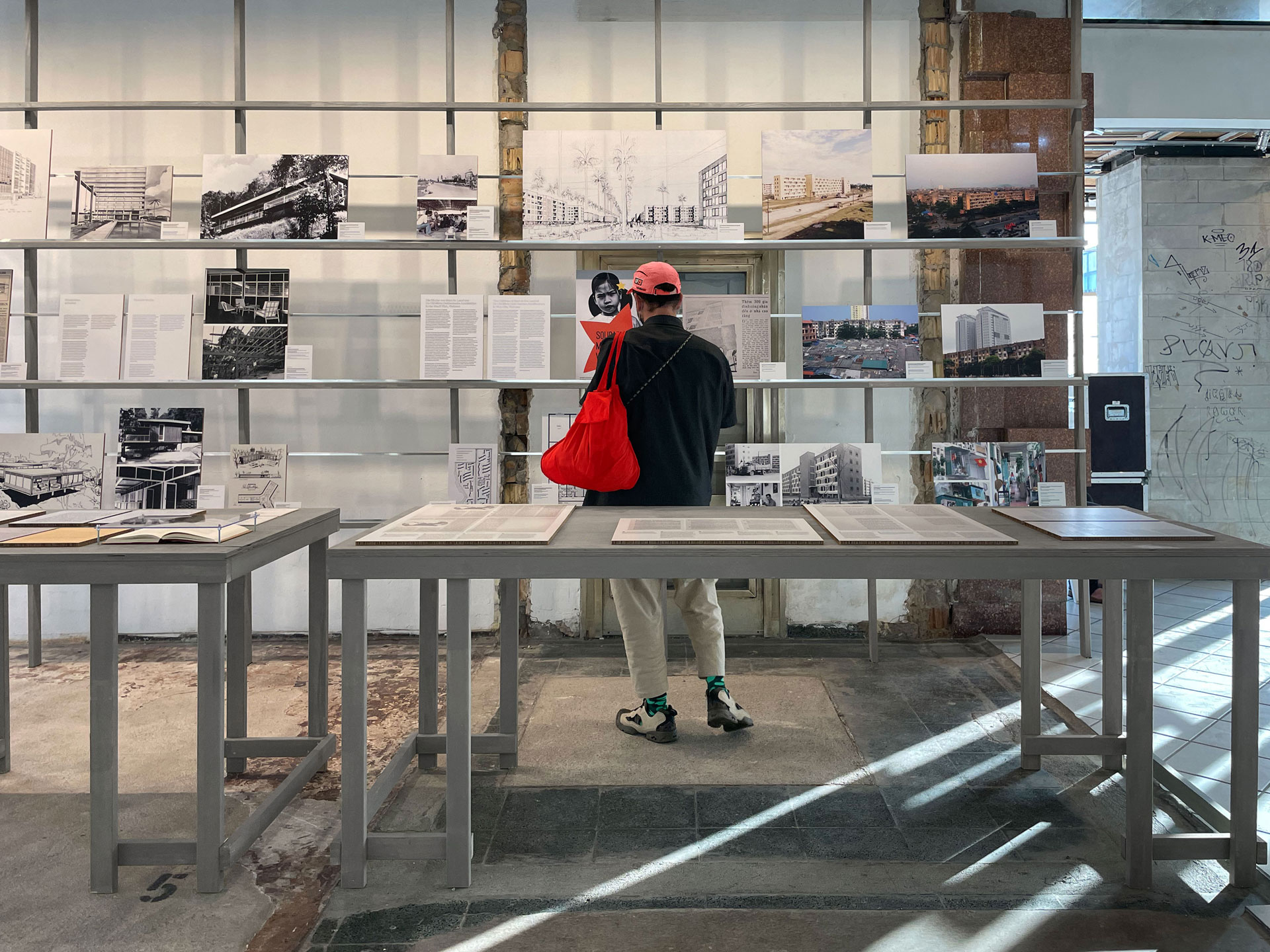 Contested Modernities