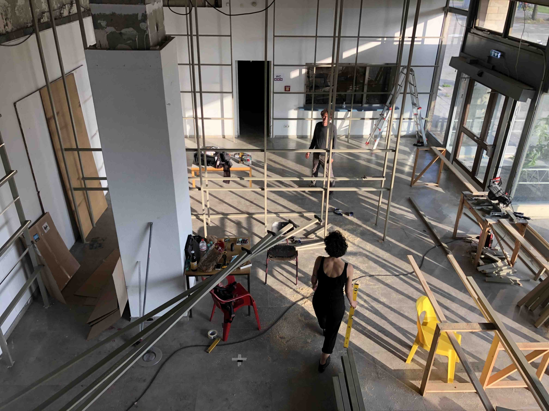 Contested Modernities